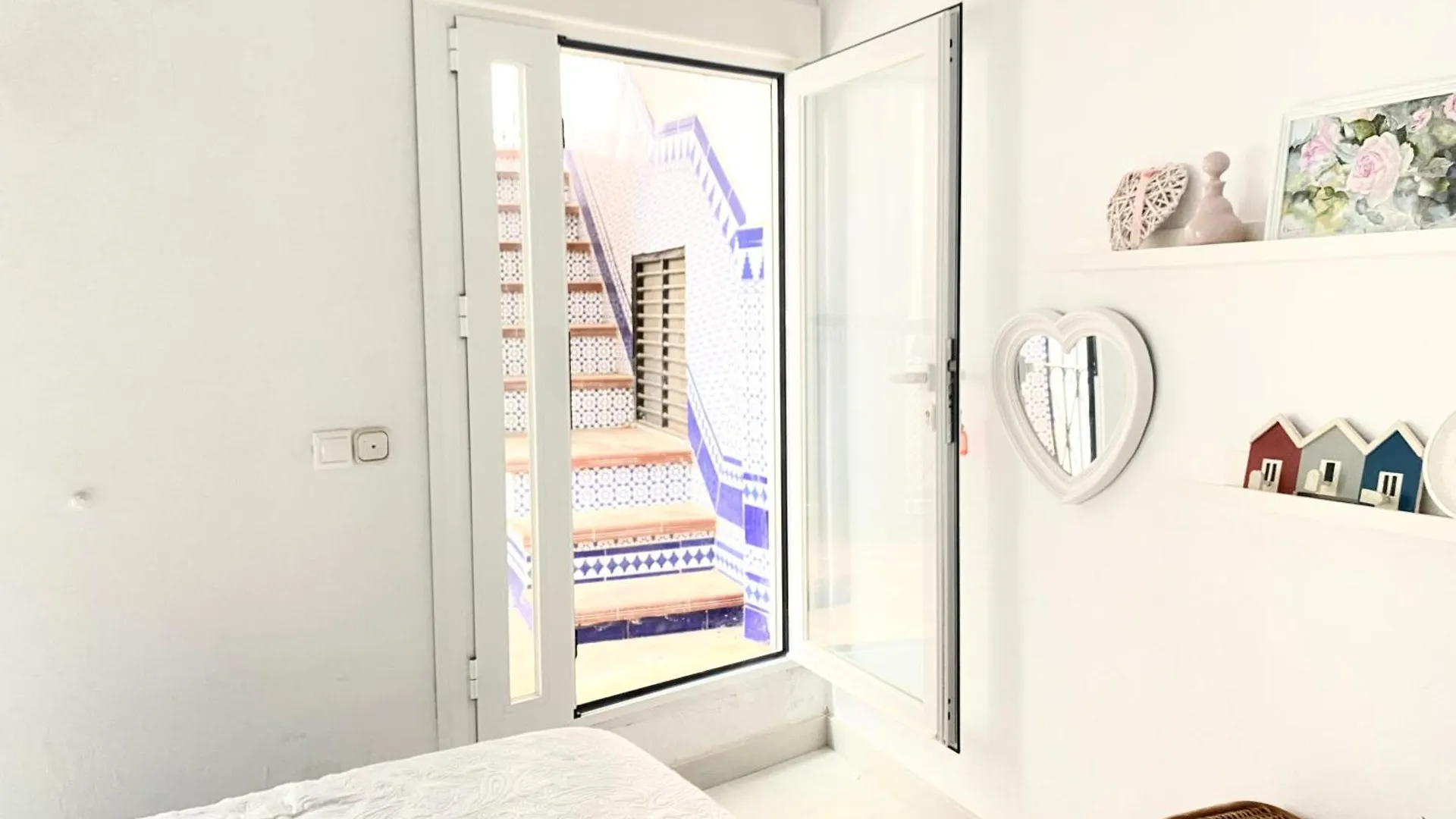 Casa Miguel - 3 Beautiful Apartments Availabe Sayalonga 0*,
