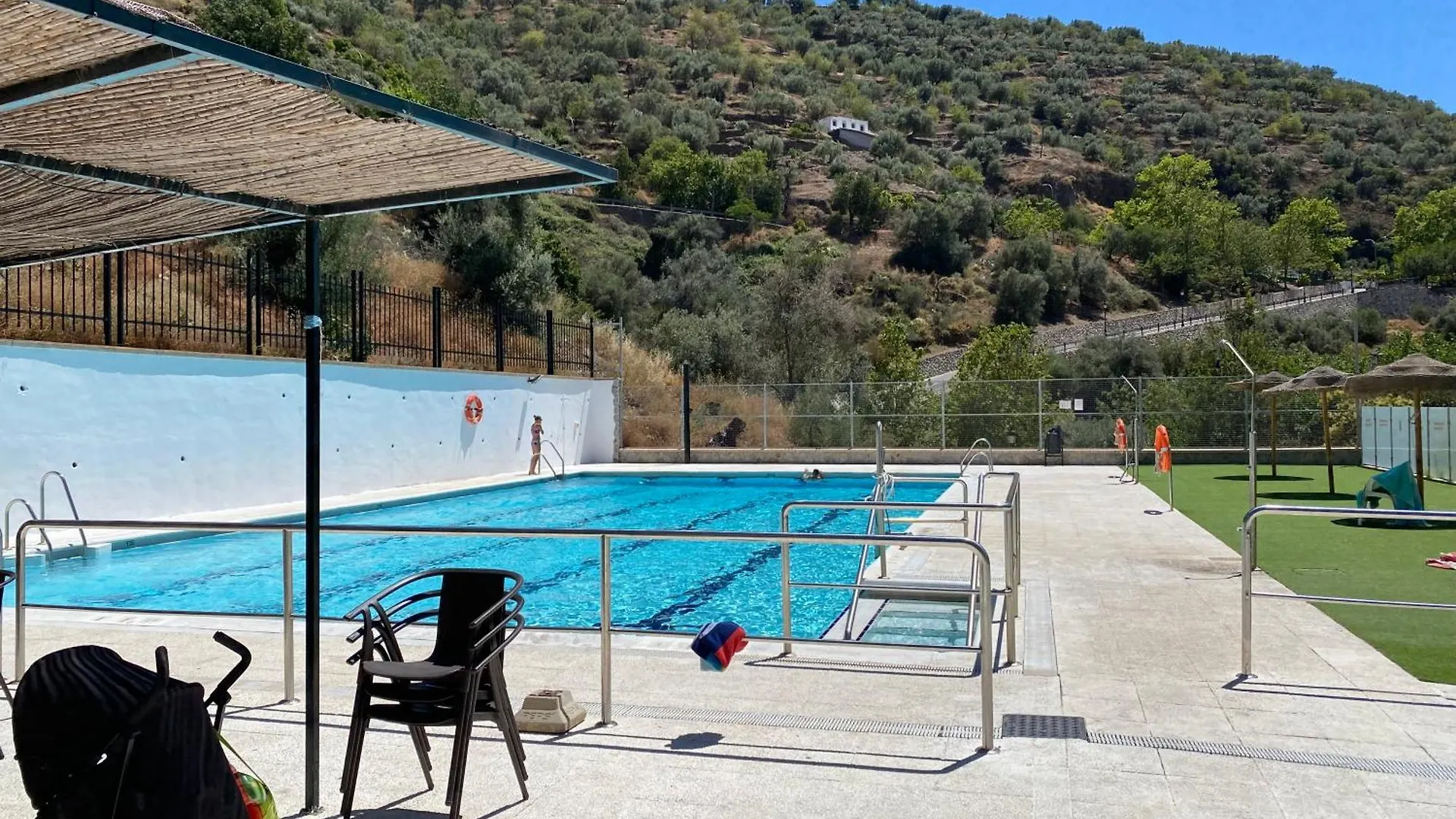 Casa Miguel - 3 Beautiful Apartments Availabe Sayalonga Spain