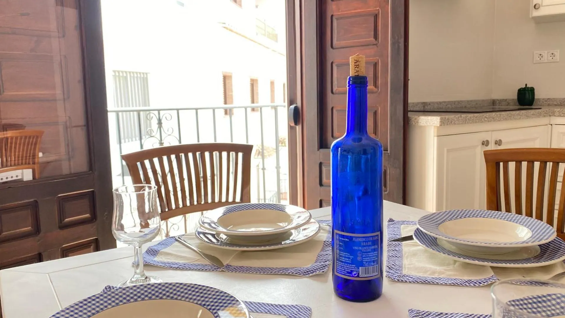 Casa Miguel - 3 Beautiful Apartments Availabe Sayalonga