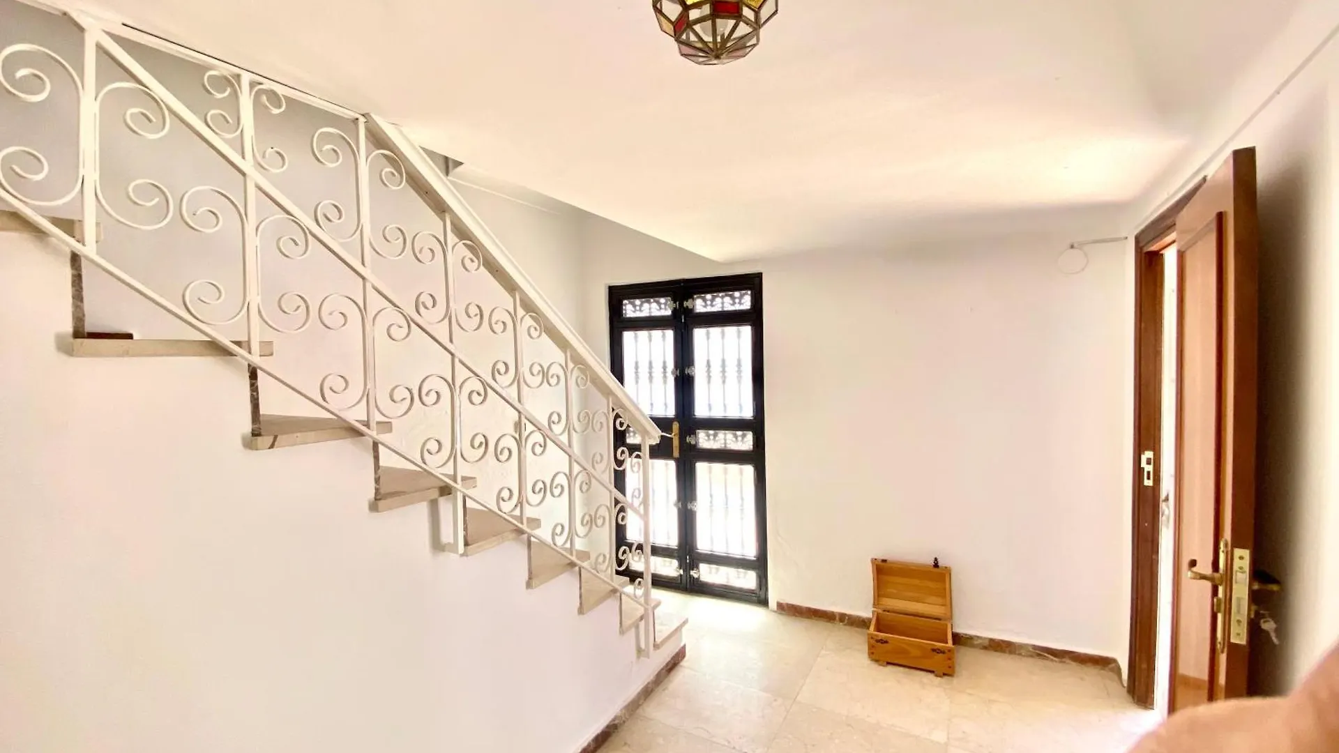 Casa Miguel - 3 Beautiful Apartments Availabe Sayalonga