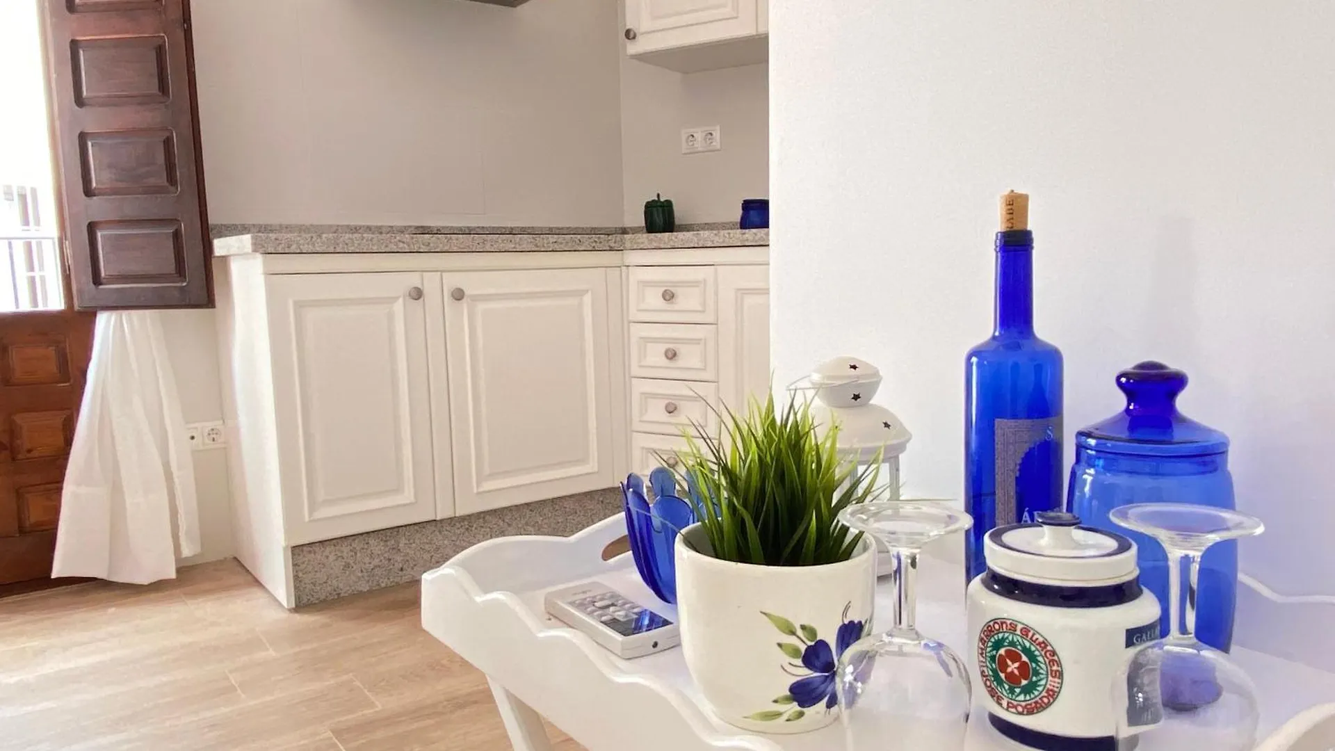 Casa Miguel - 3 Beautiful Apartments Availabe Sayalonga